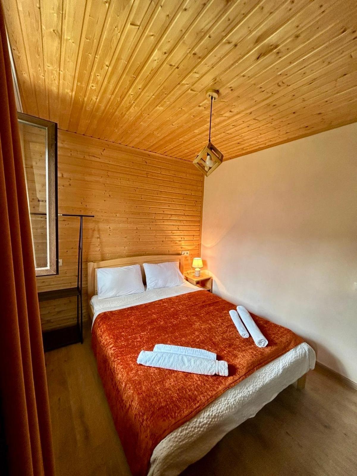 Guest House Keti Margiani Μέστια Εξωτερικό φωτογραφία