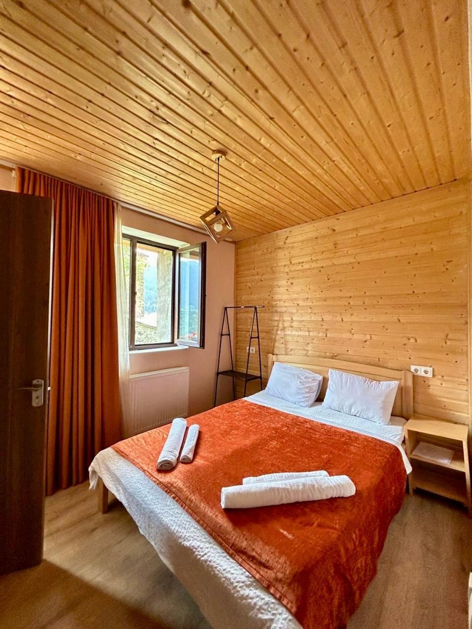 Guest House Keti Margiani Μέστια Εξωτερικό φωτογραφία