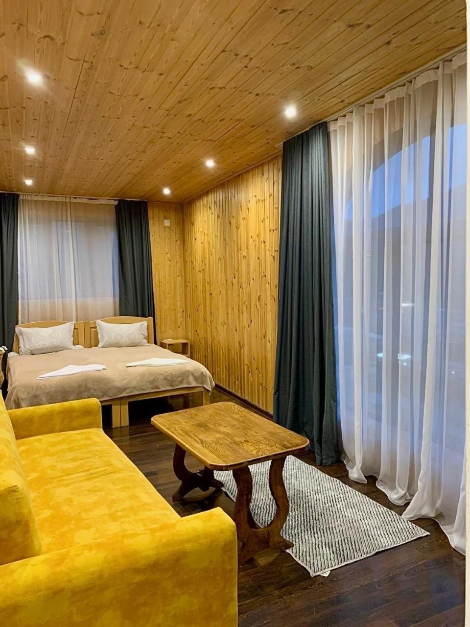 Guest House Keti Margiani Μέστια Εξωτερικό φωτογραφία