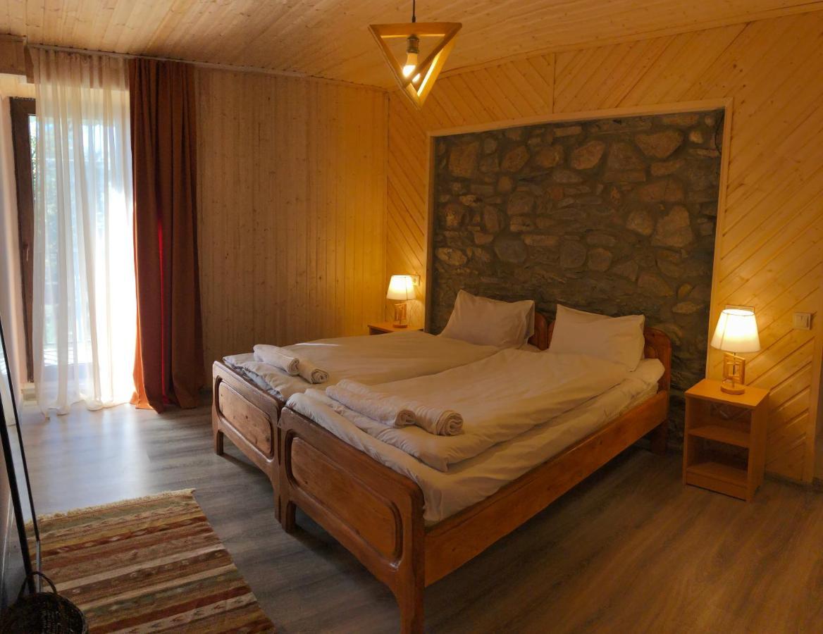 Guest House Keti Margiani Μέστια Εξωτερικό φωτογραφία