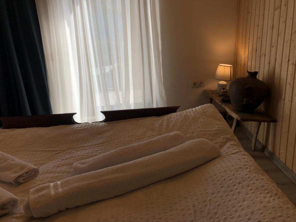Guest House Keti Margiani Μέστια Εξωτερικό φωτογραφία